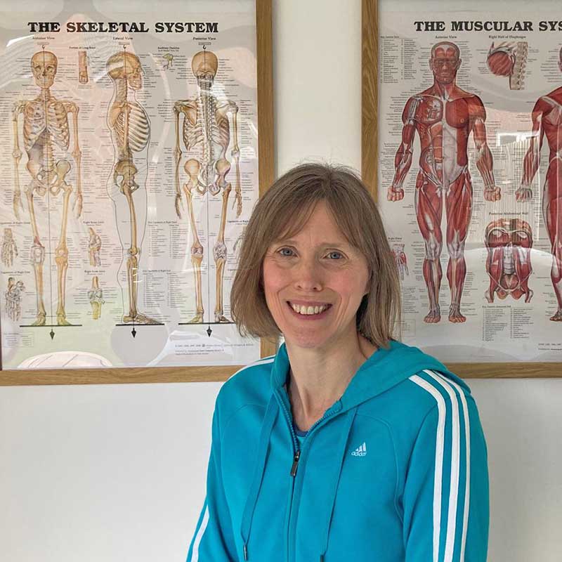 Pain relief & massage specialist therapist in Buckinghamshire
